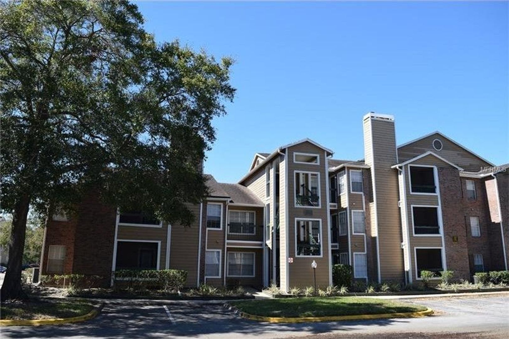 Orlando House: 4200 Thornbriar Lane, # E-306