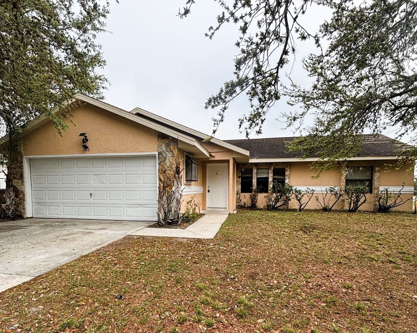 Kissimmee House: 102 Birmingham Drive