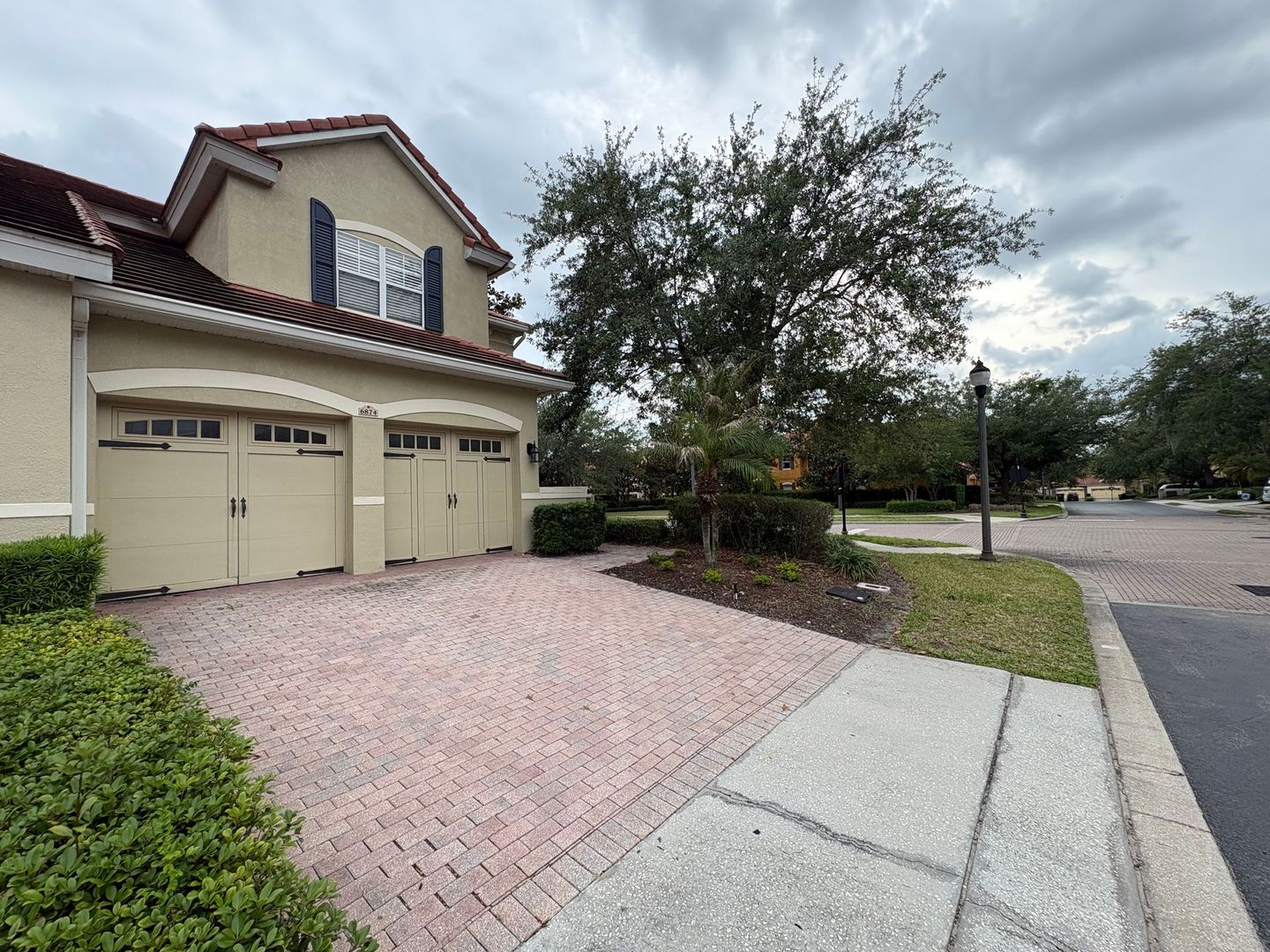 Orlando Townhome: 6874 Sorrento St.