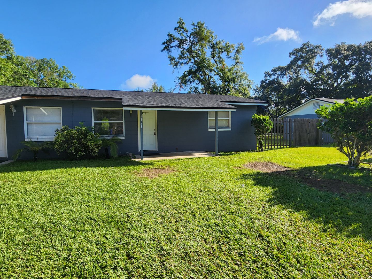 Kissimmee Multiplex: 1317-1323 Hill Street