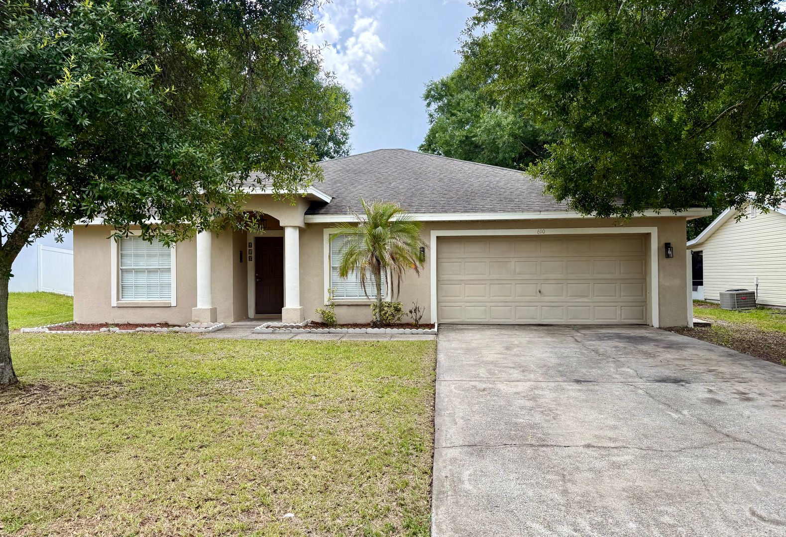 Kissimmee House: 610 Muskrat Drive
