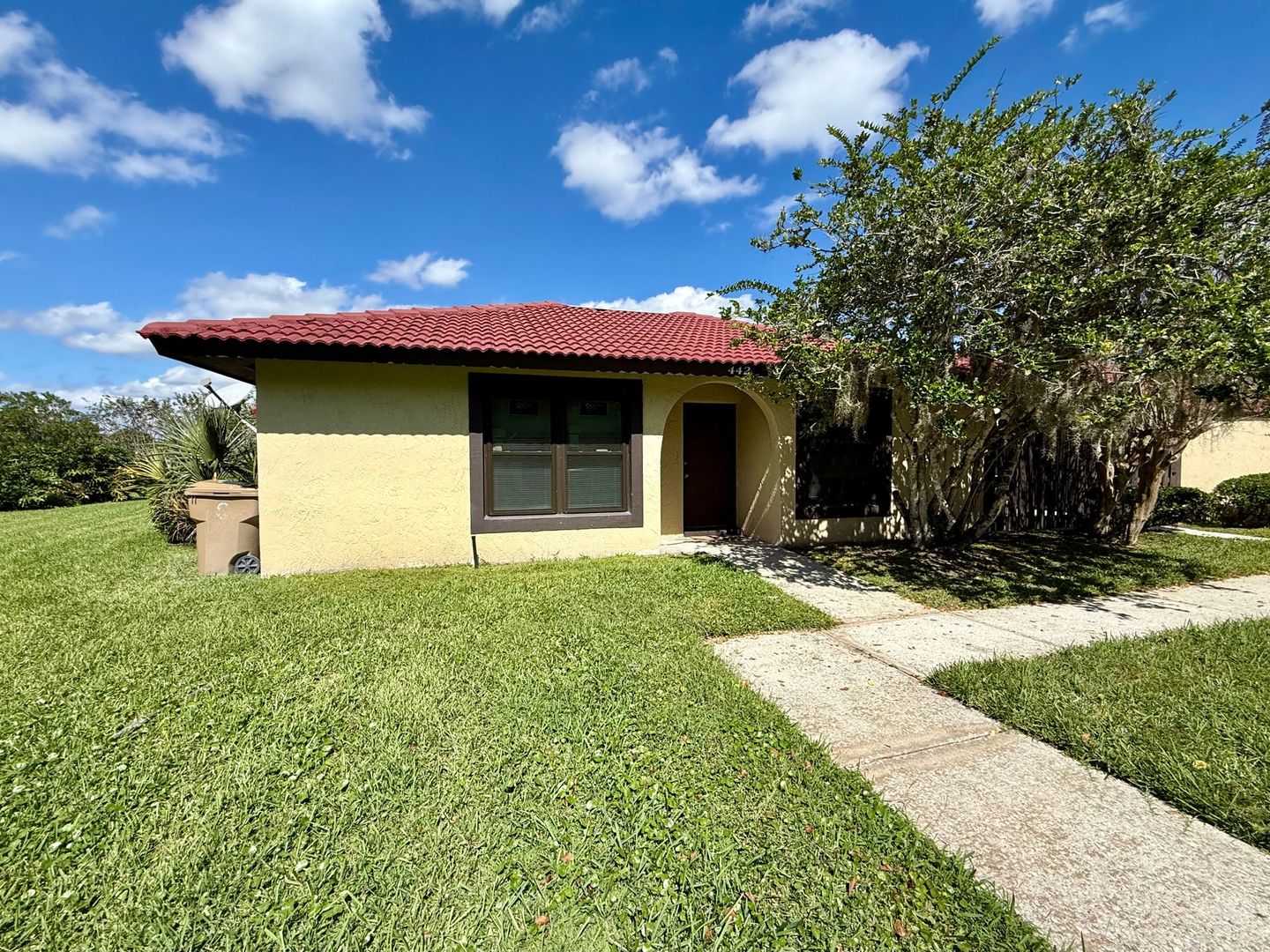 Kissimmee House: 442 Hunter Circle