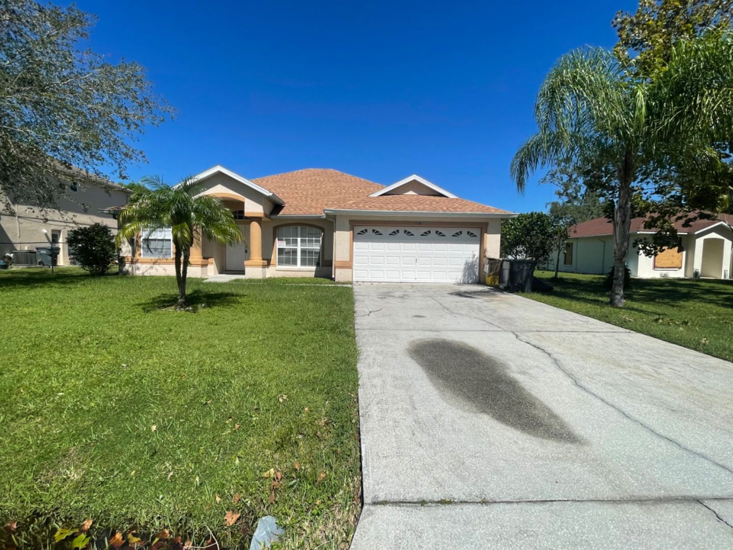 Poinciana House: 568 Finch Ct