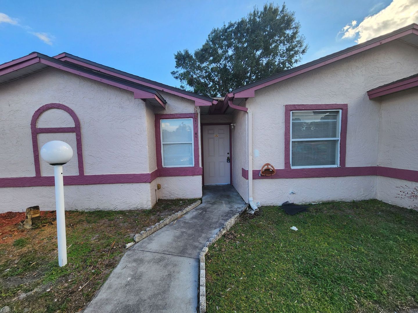 Kissimmee House: 818 Christian Way