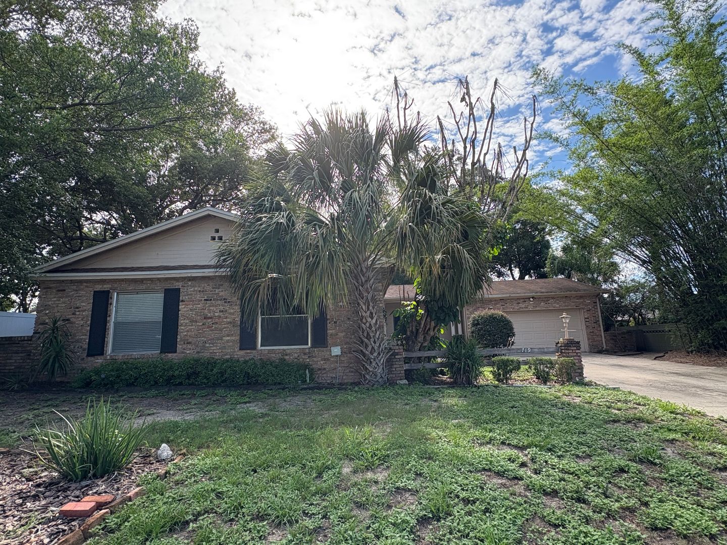 Maitland House: 719 Kewannee Trail