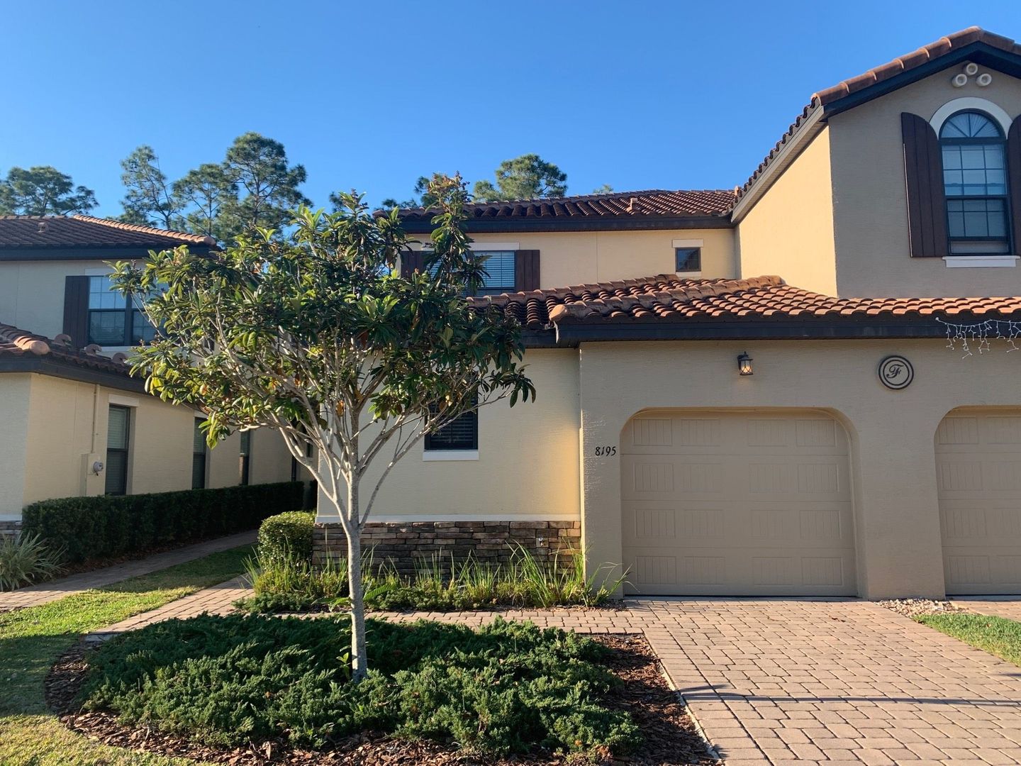 Davenport House: 8195 Roseville Blvd