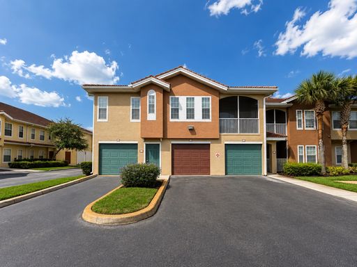 Updated 2BR Condo with Garage in Hunter’s Creek – photo 1