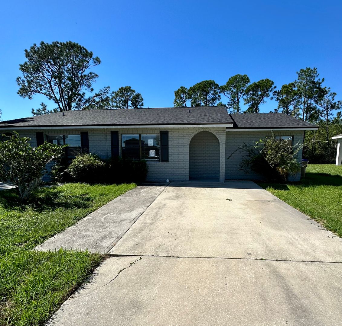 Kissimmee House: 544 Imperial Place