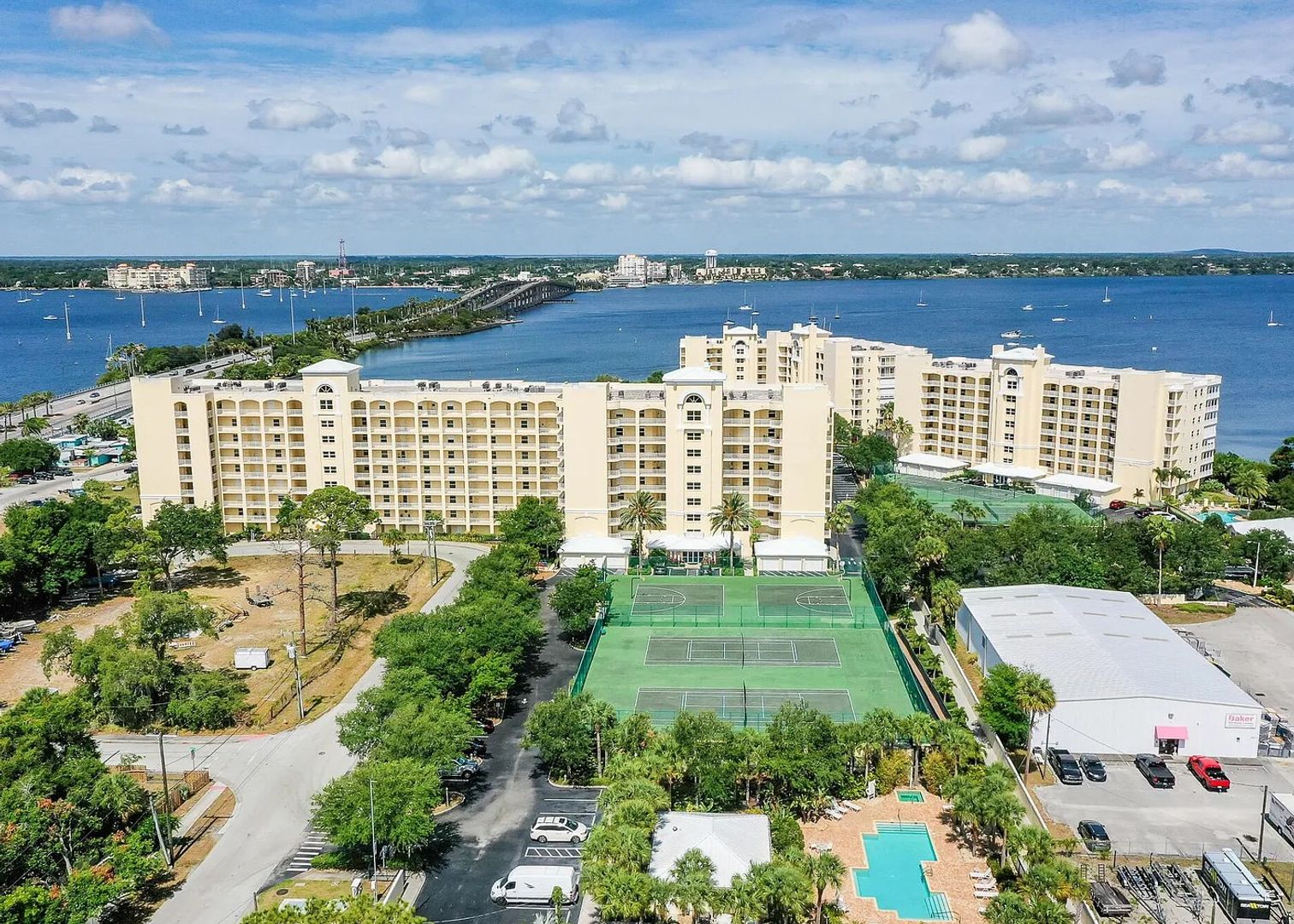 Merritt Island House: 480 Sail Ln