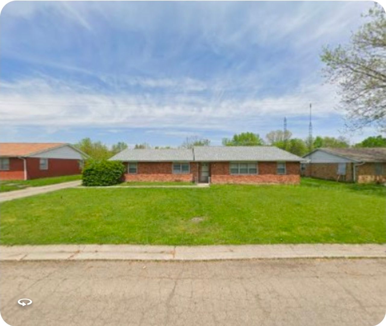 Muncie Apartment: 3000-3014 W Cypress