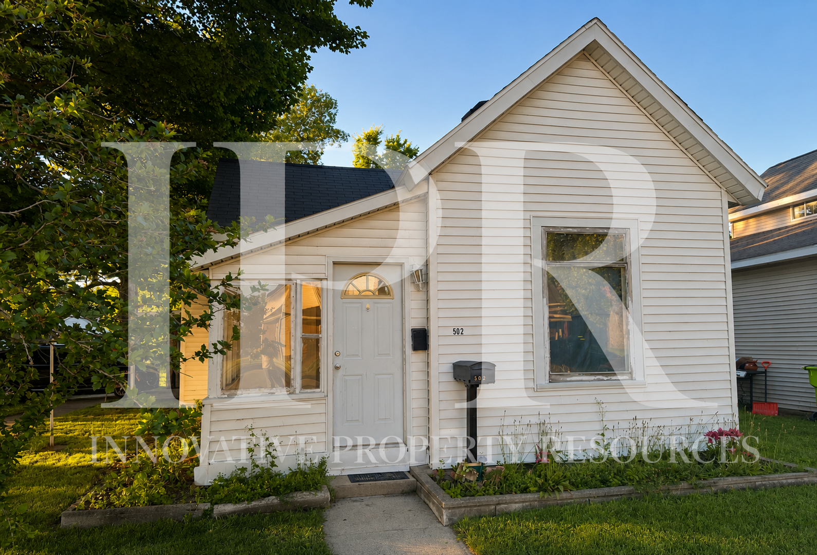 Huntington House: 502 Webster St