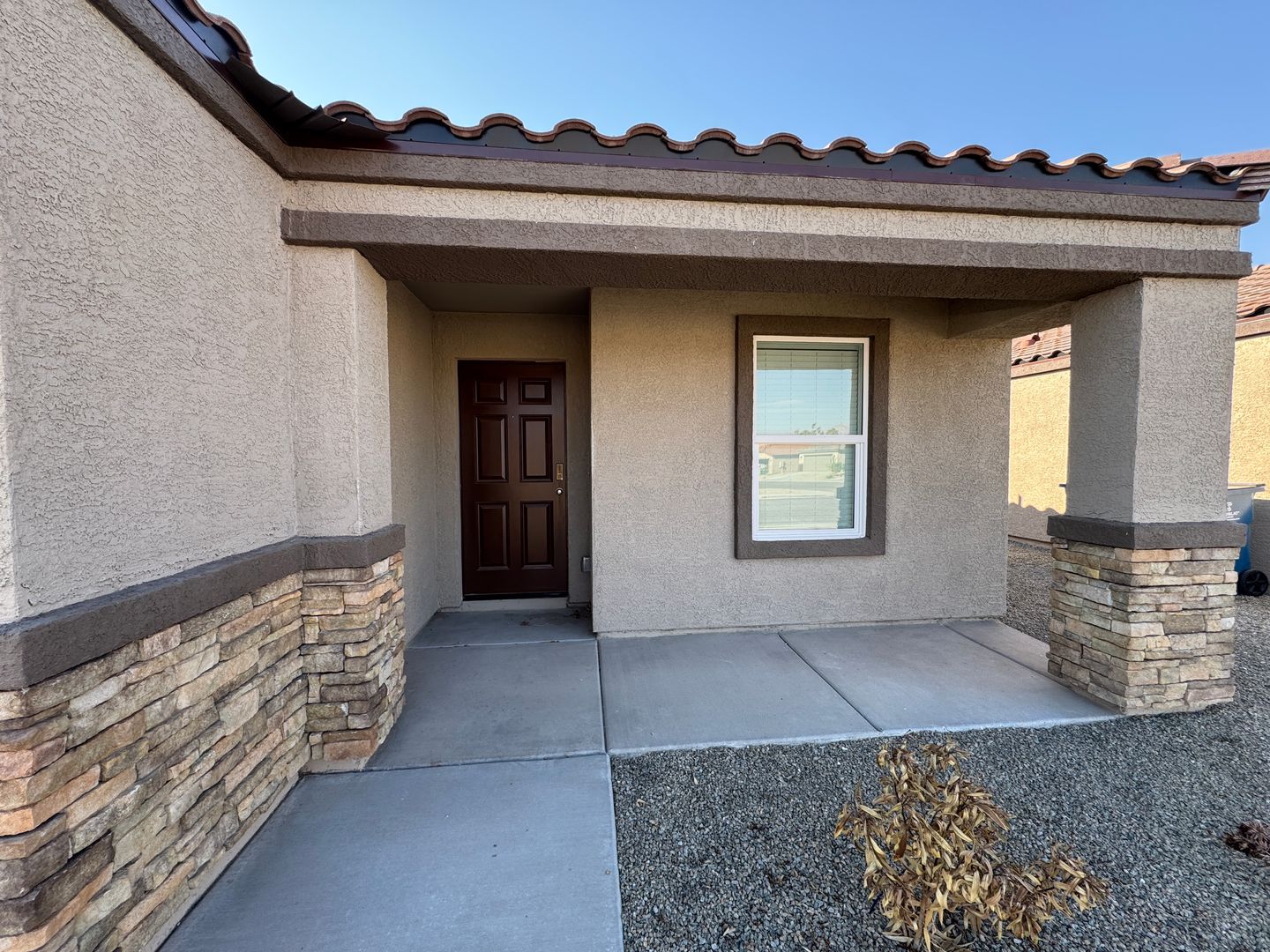 Bullhead City House: 2416 Pesuna Dr