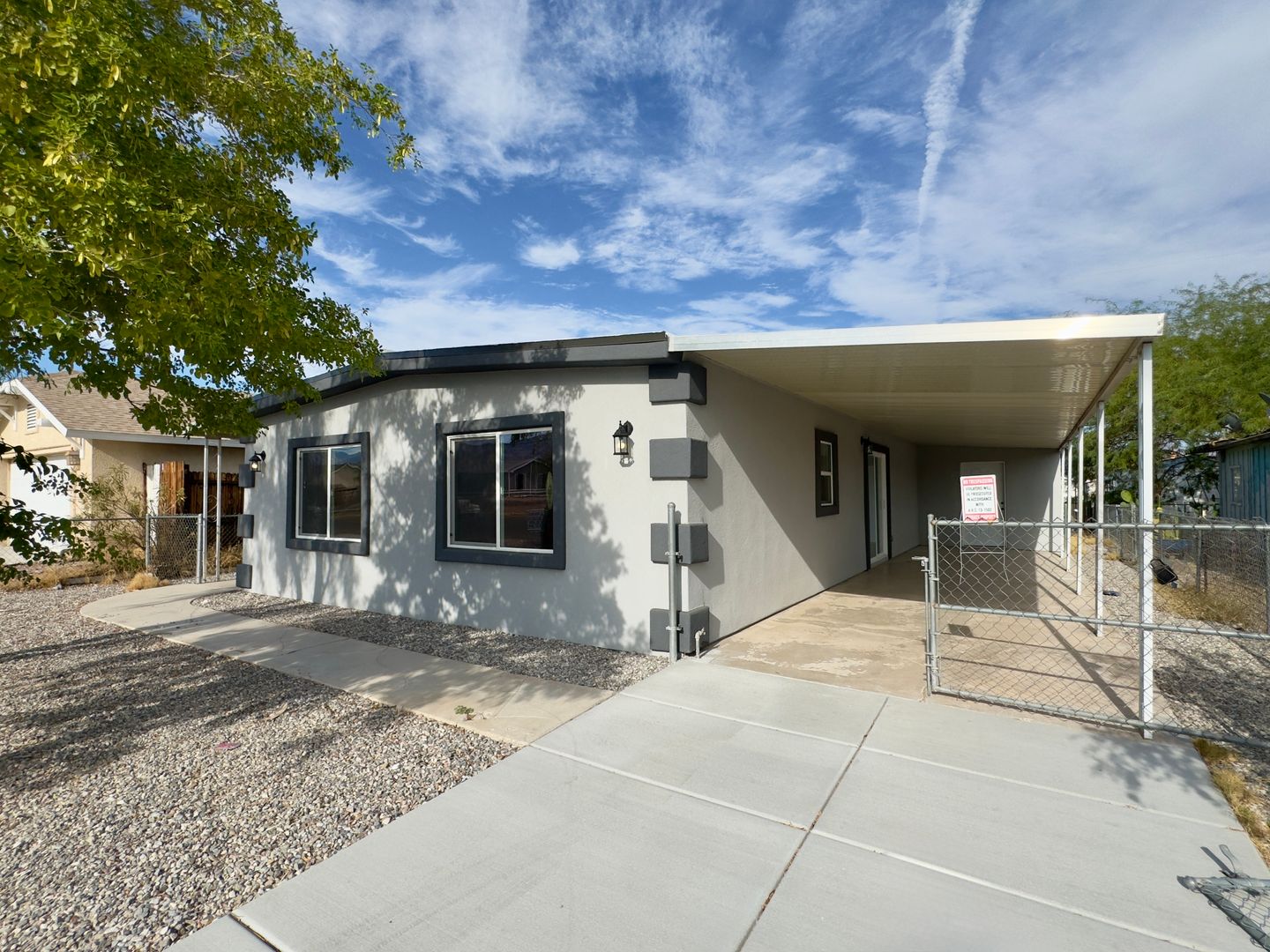 Bullhead City House: 1420 Lakedside Dr