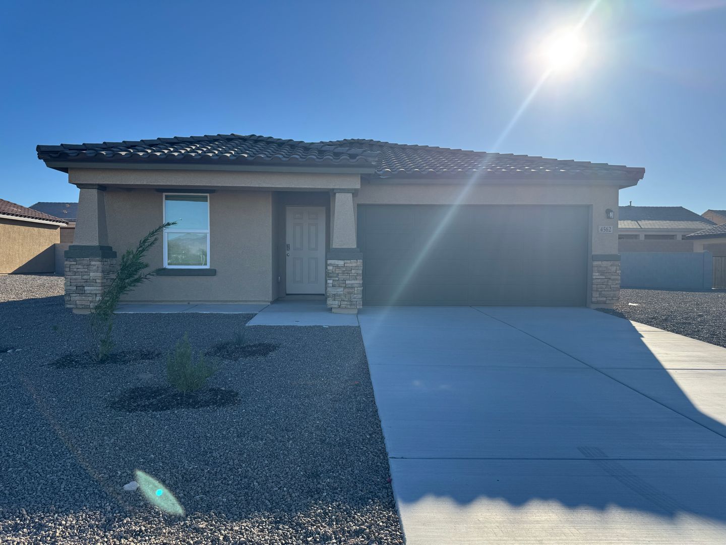 Fort Mohave House: 4562 Calle Del Media