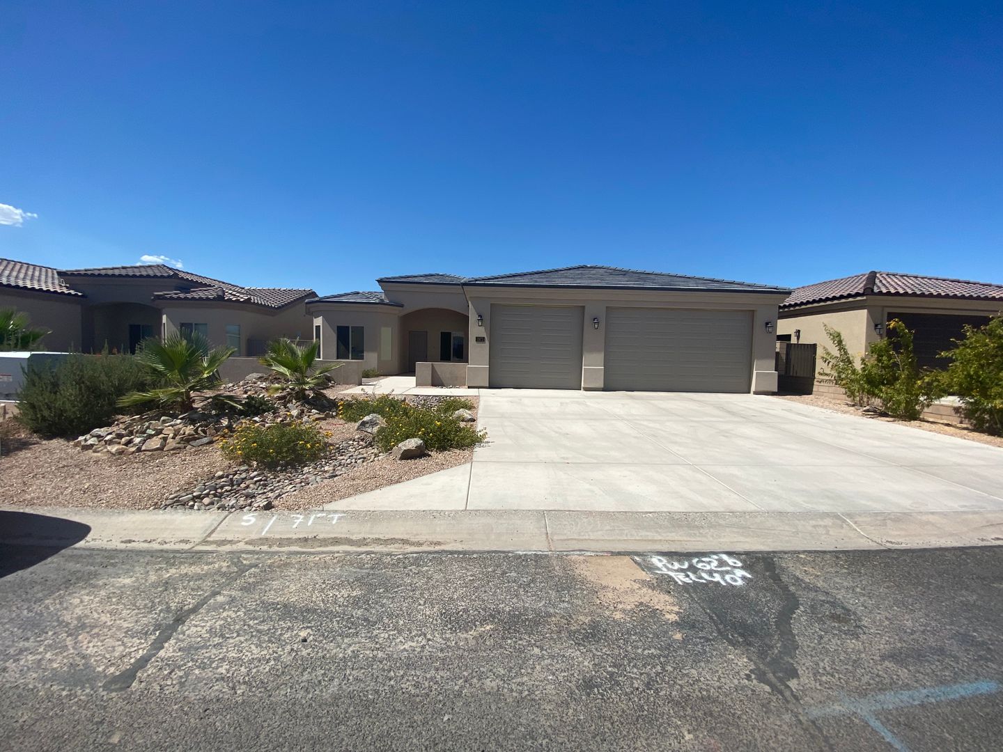 Mohave Valley House: 1971  E Winter haven Dr