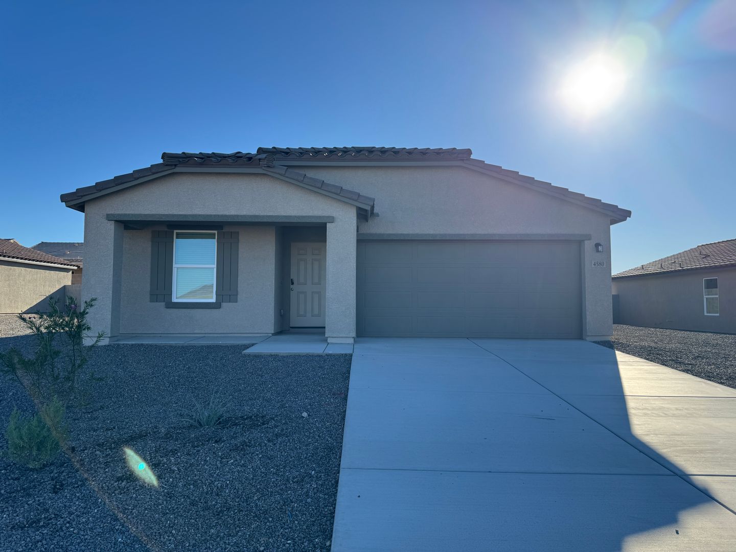 Fort Mohave House: 4580 Calle Del Media