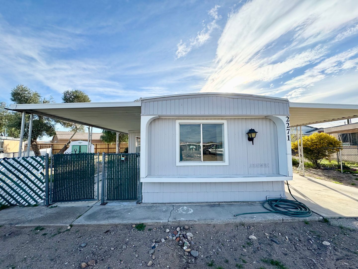 Bullhead City House: 2271 Riverview Ct.