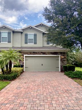 3BD/2.5BA Aloma Pines Town Home in Winter Park with Two-Car Garage! – photo 1