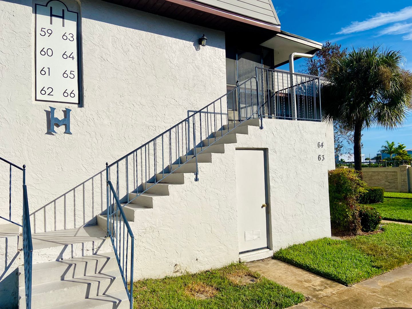 Winter Garden Condo: 64 Windtree Ln. Bldg H