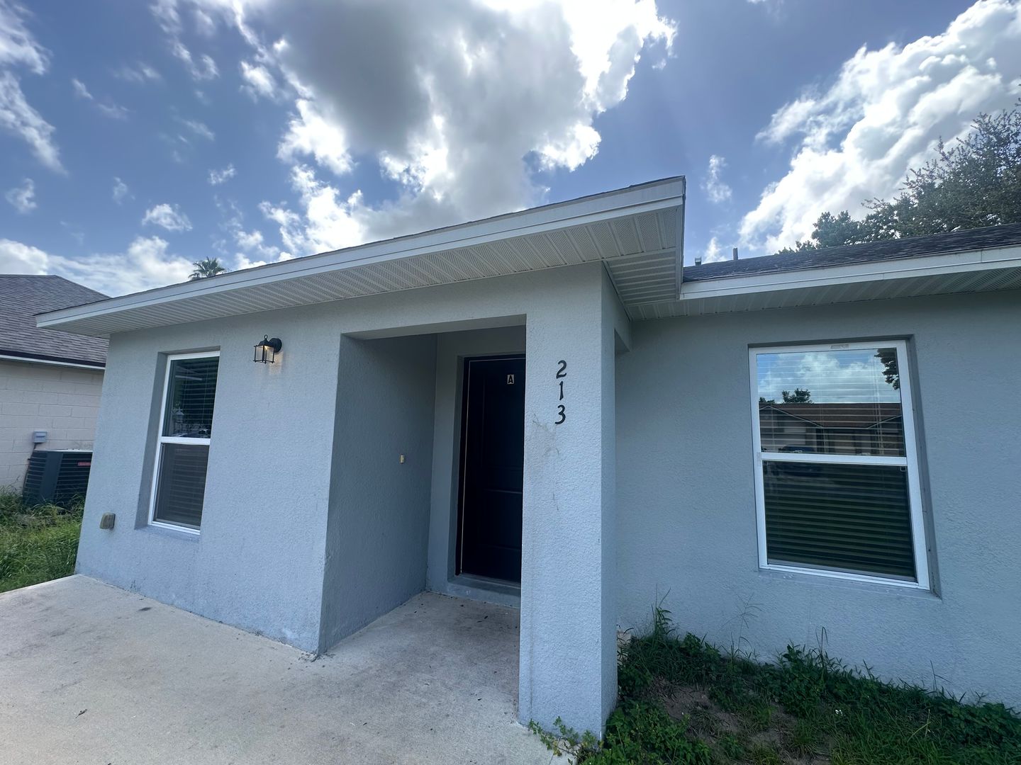 Kissimmee House: 213 Balboa Dr, Unit A