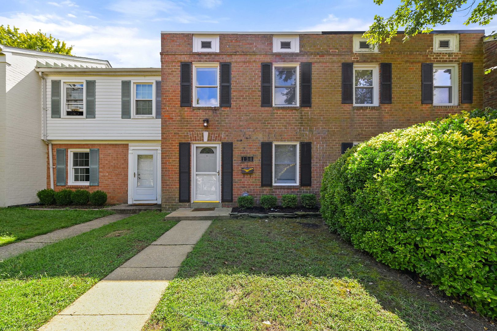 Annapolis Townhome: 130 Dumbarton Drive