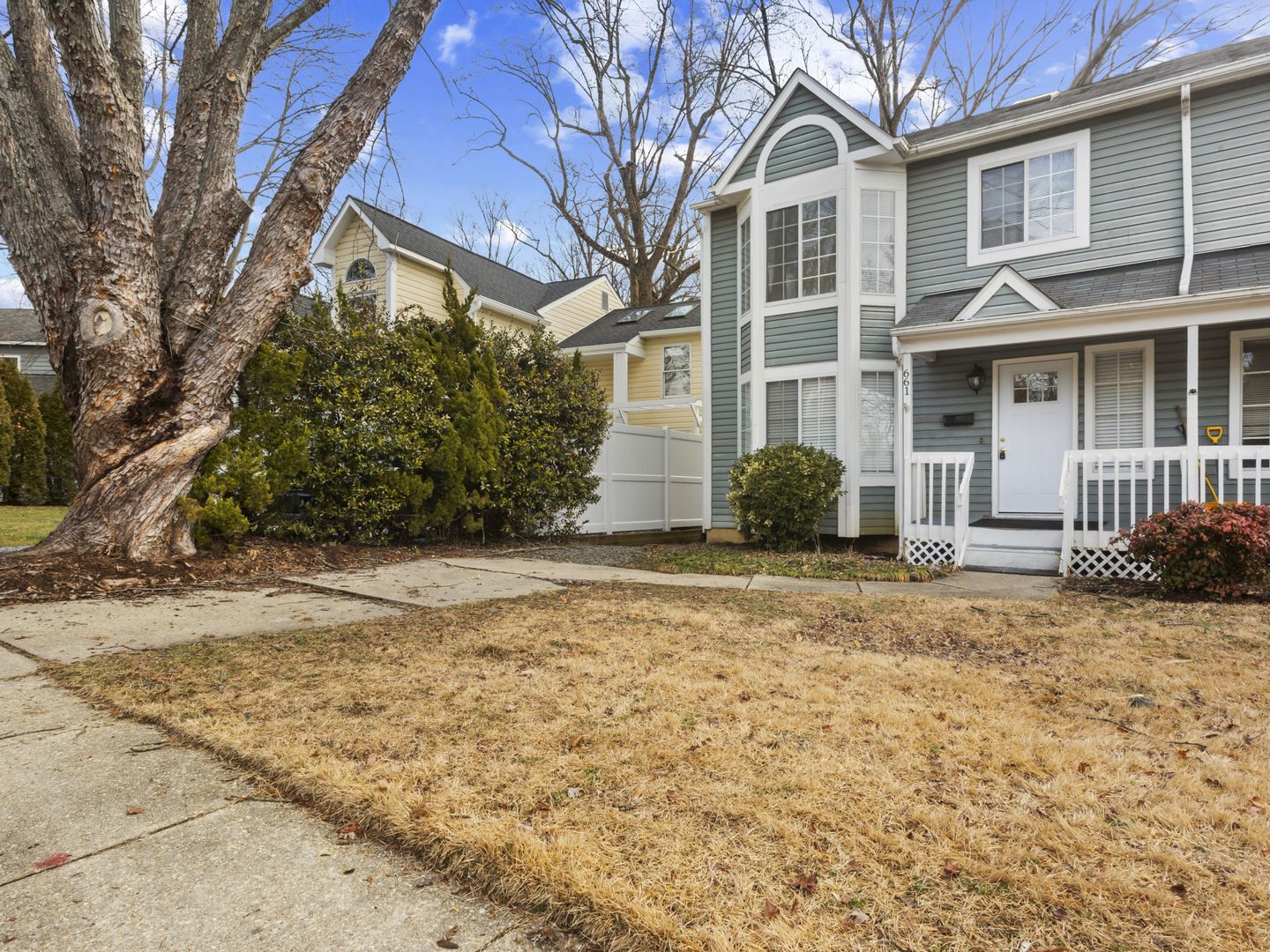 Annapolis Townhome: 661 Genesse Street