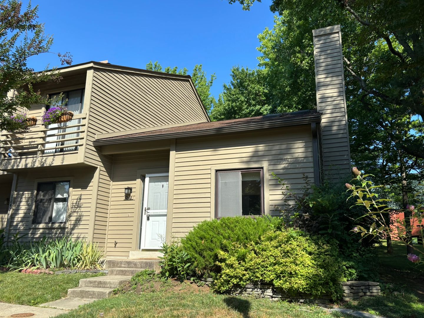 Annapolis House: 1240 Youngs Farm Road