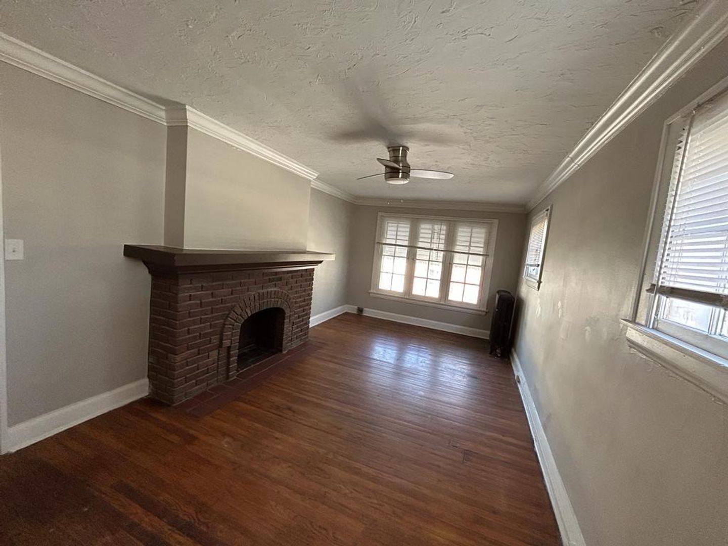 Lakewood Apartment: 1681 Lincoln Ave