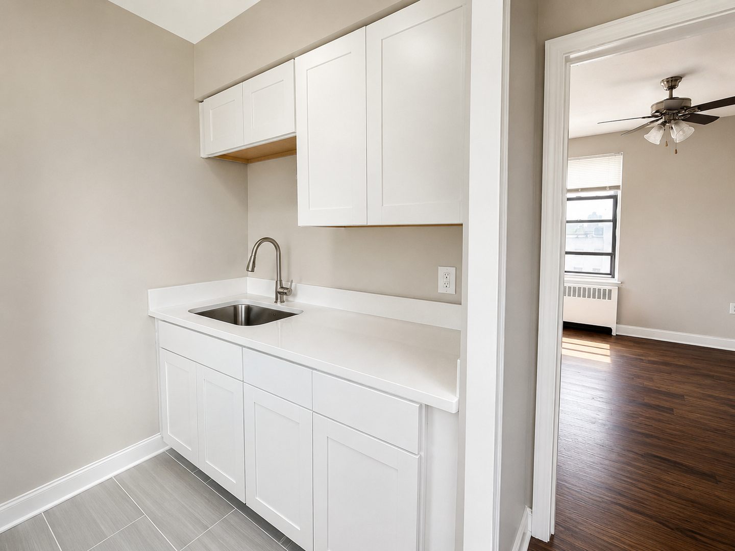 Cleveland Apartment: 1900 E 30th St