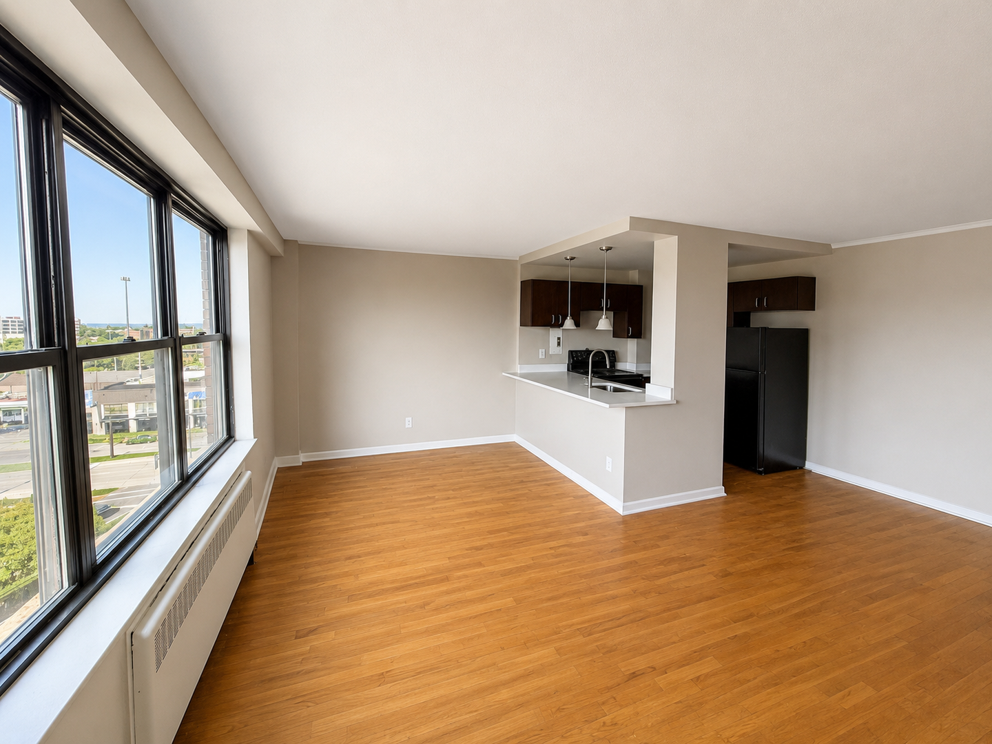 Cleveland Apartment: 1900 E 30th St