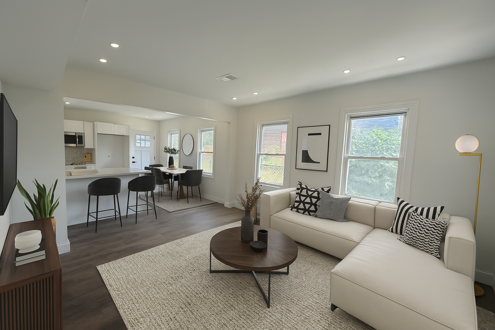 Cleveland Apartment: 2089 W 41st