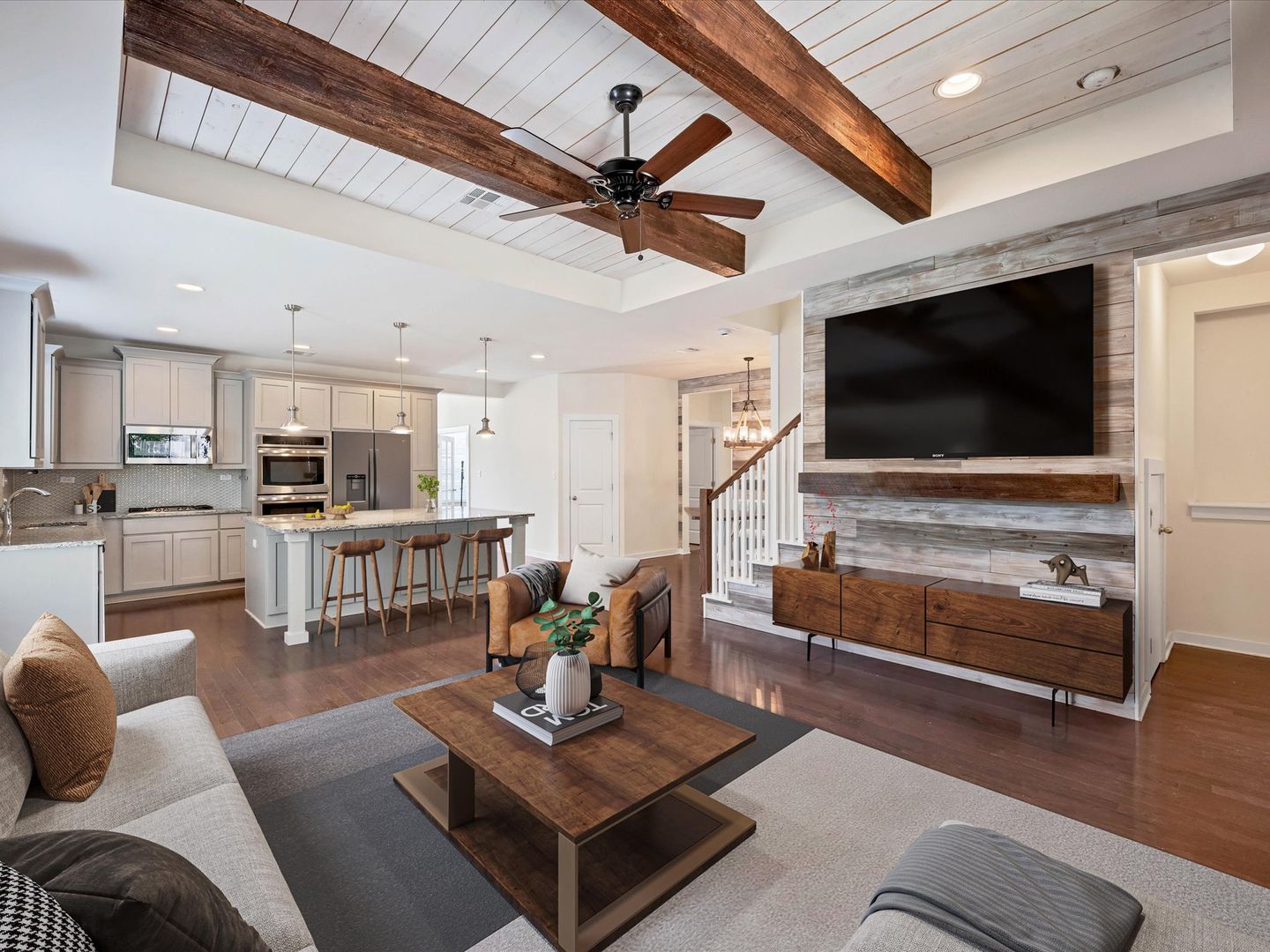 Liberty Hill House: 137 White Sage Ln