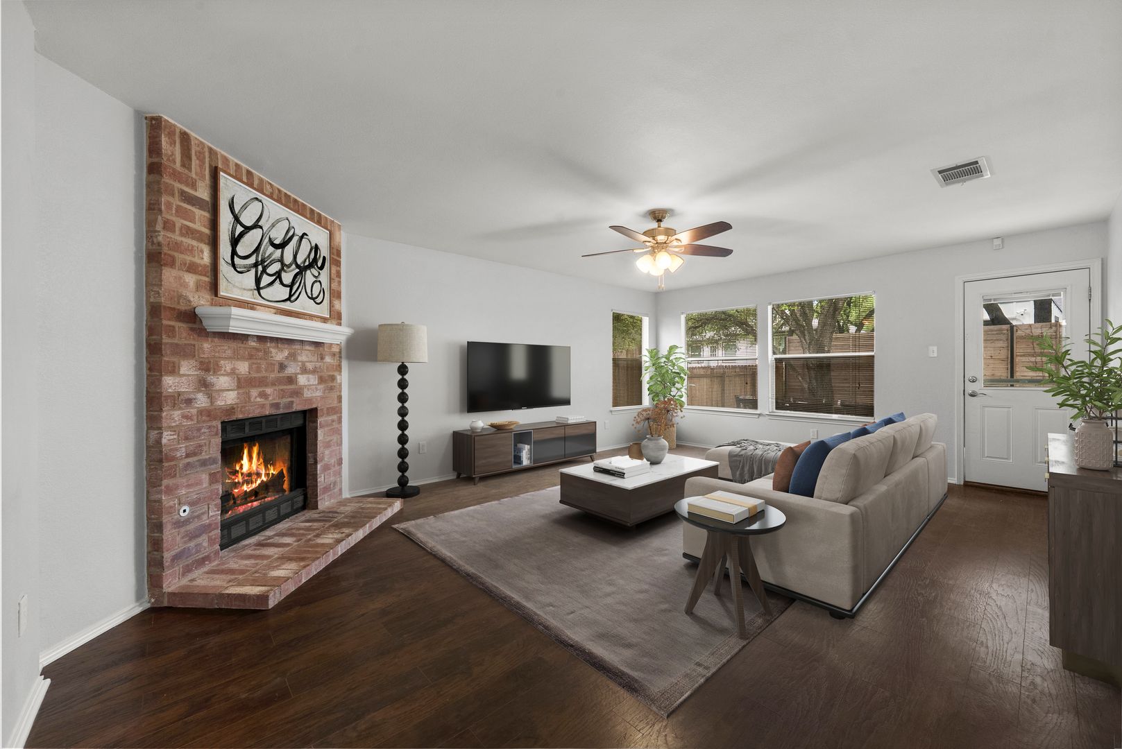 Austin House: 10410 Cayuse Cv