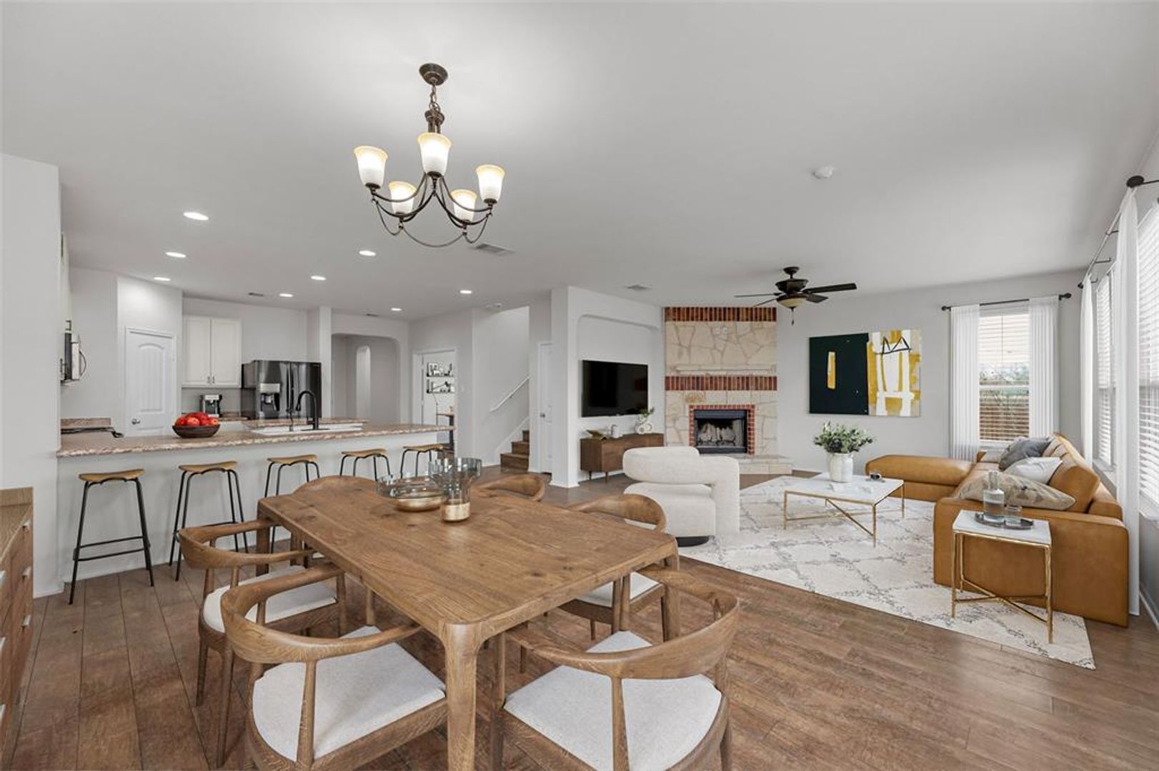 Kyle House: 150 Jasmine