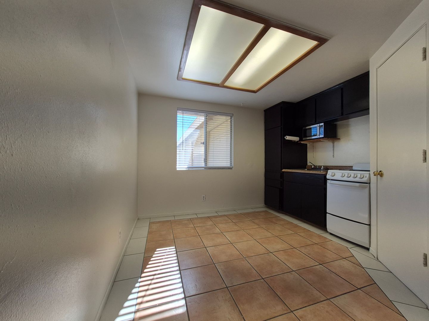 Yucca Valley Apartment: 7434 Cherokee Trail