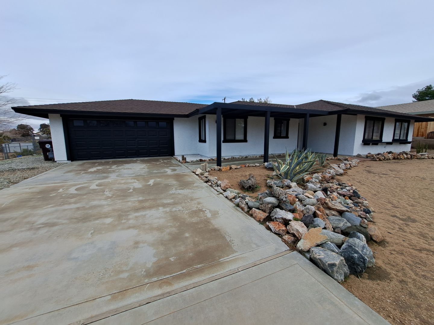 Yucca Valley House: 7621 Hanford Avenue