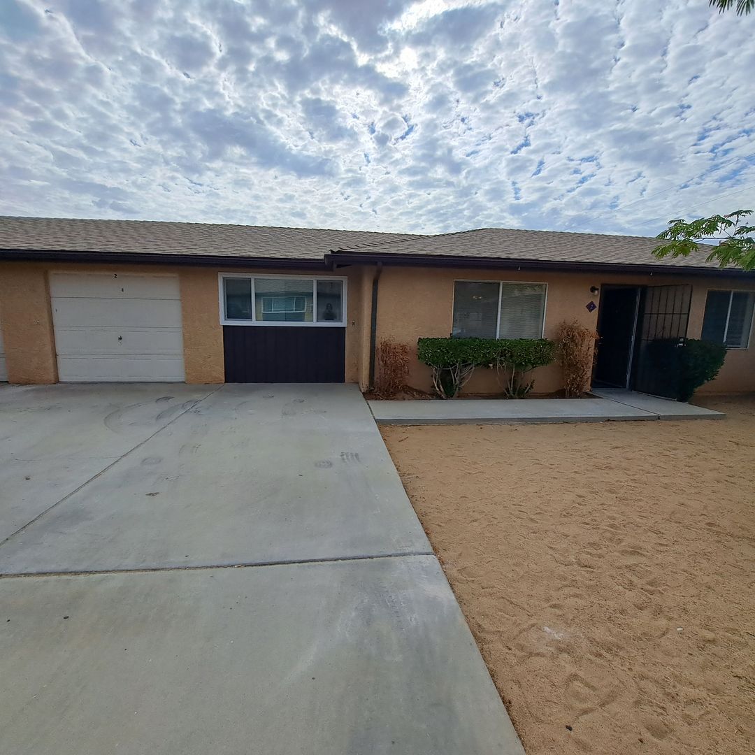 Yucca Valley Apartment: 57455 Lupine Drive