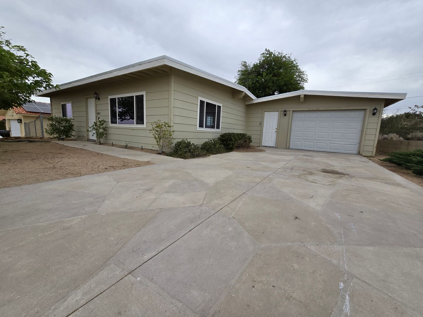Twentynine Palms House: 6613 Copper Mountain