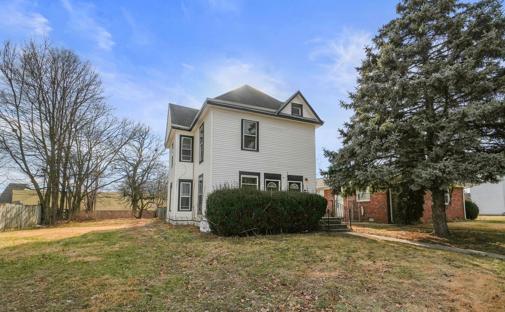 Anderson Apartment: 131 West 13th Street