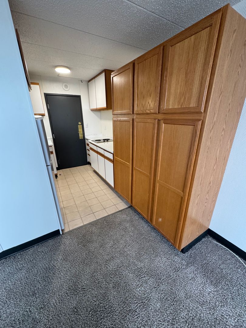 Clive Apartment: 11040 Hickman Road