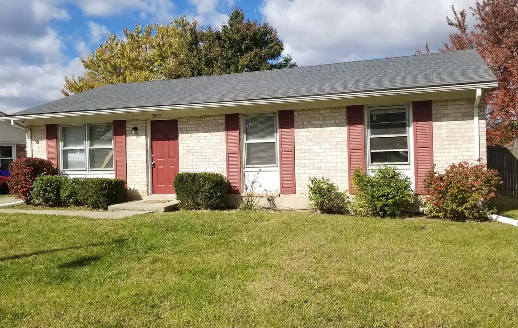 Lexington House: 3509 Buckhorn