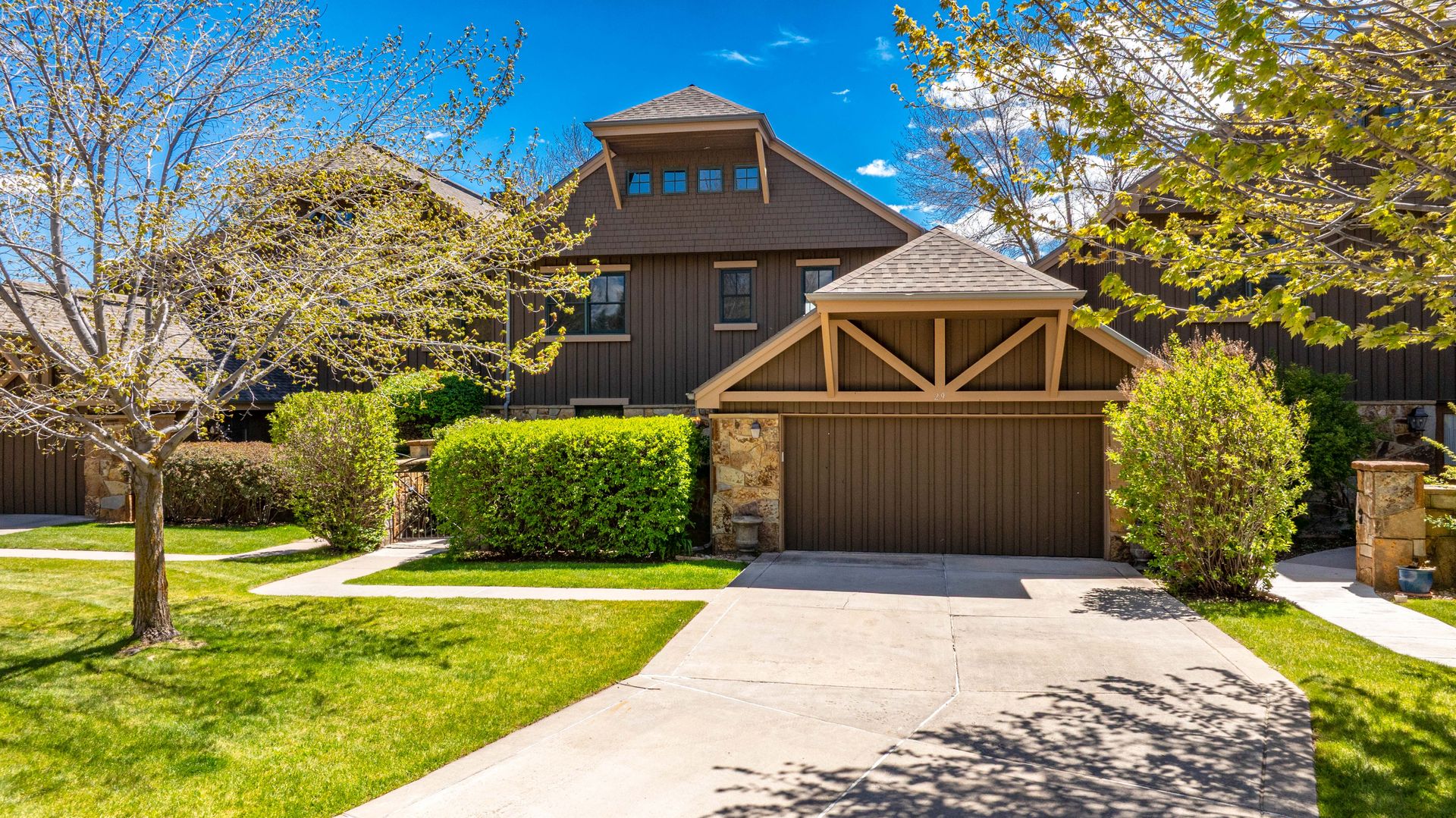 Carbondale Townhome: 29 Primrose Rd