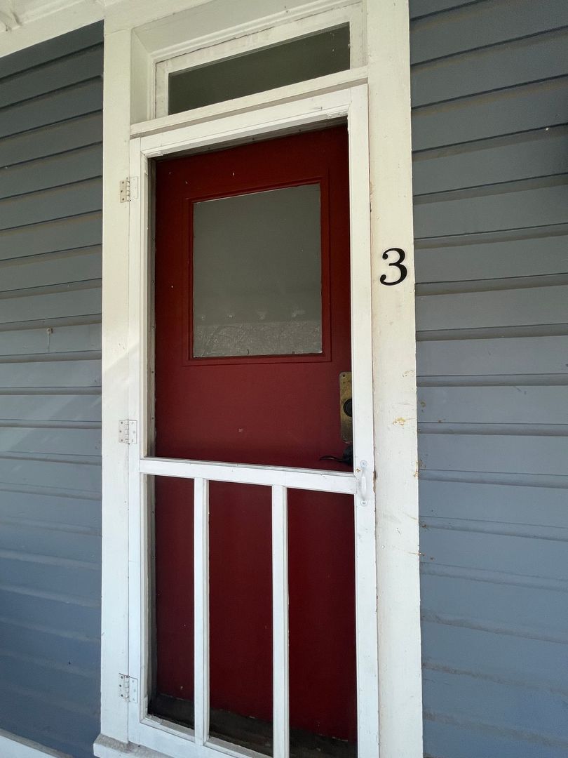 CO Apartment: 815 Pitkin Avenue