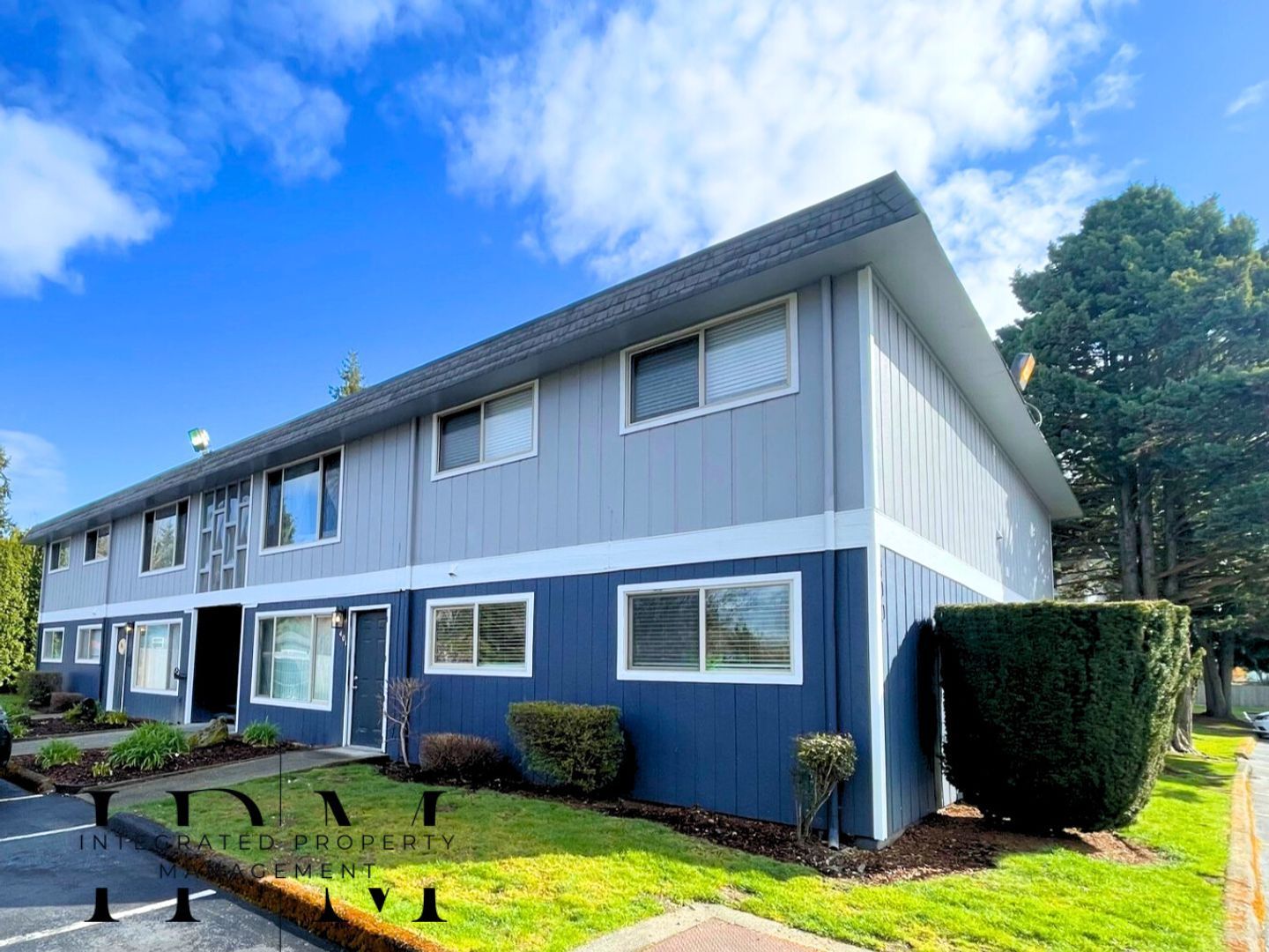 Olympia Apartment: 122 Lilly RD NE