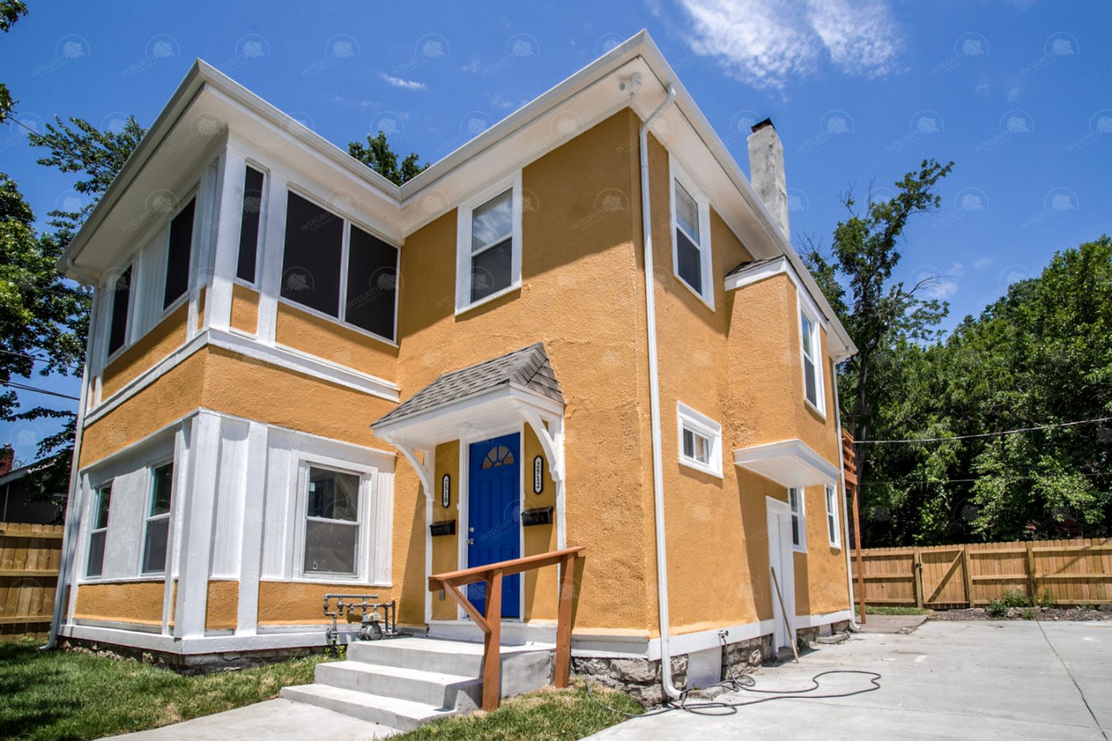 Kansas City Apartment: 2510 East 59th Street