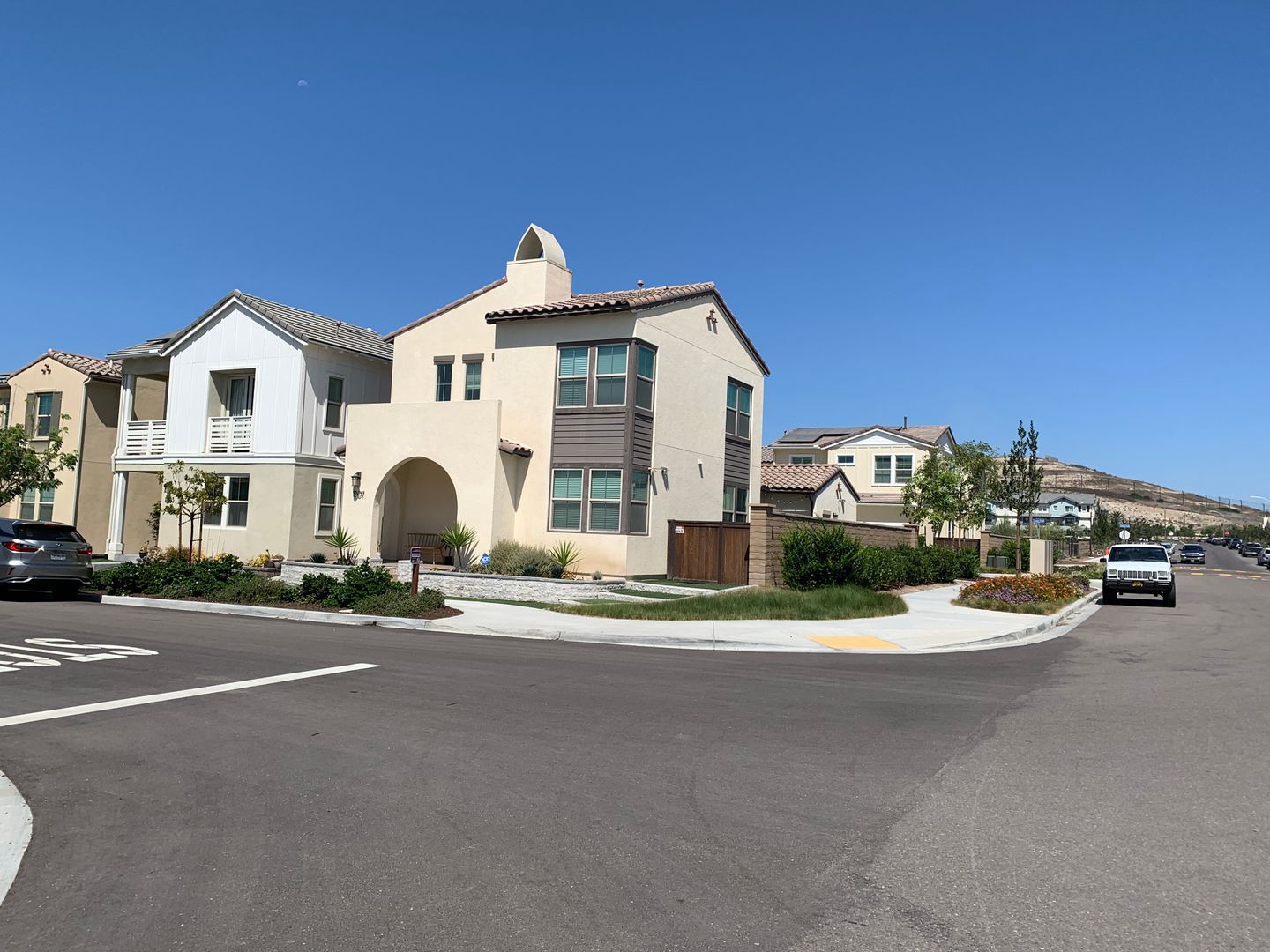 Chula Vista House: 1207 Camino Levante