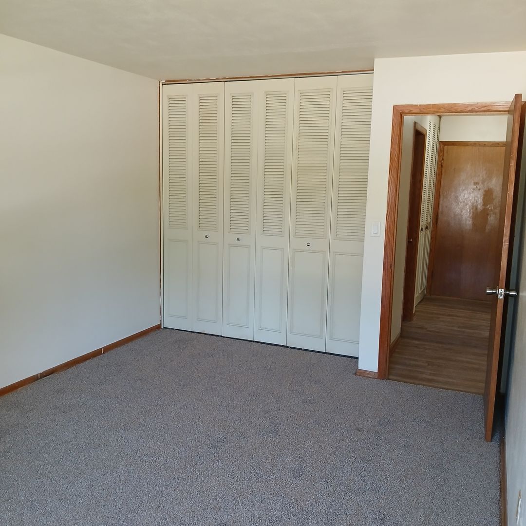 Arrowhead Pointe 5 of 6