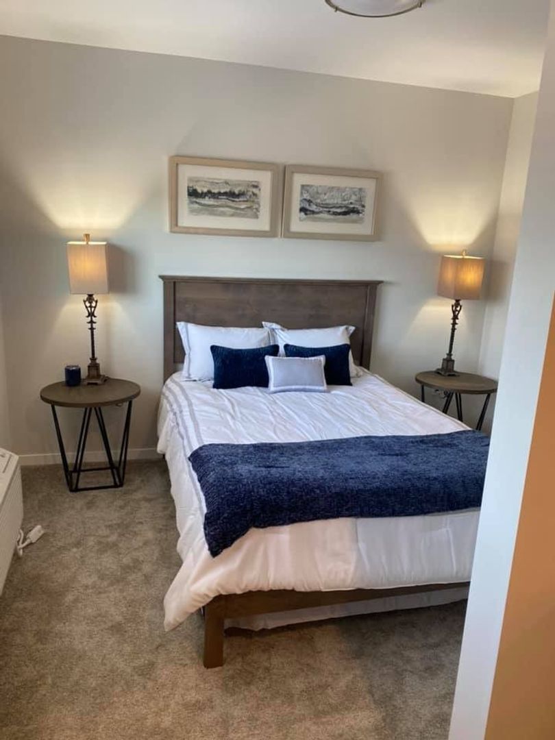 Mukwonago Apartment: 903-915 Main Street