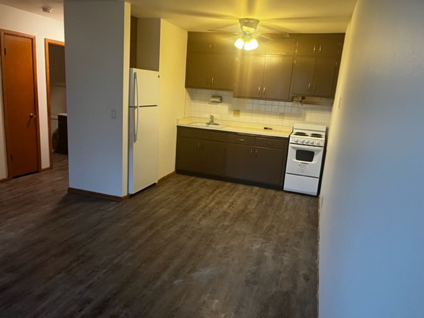 South Milwaukee Apartment: 3010 5th Avenue