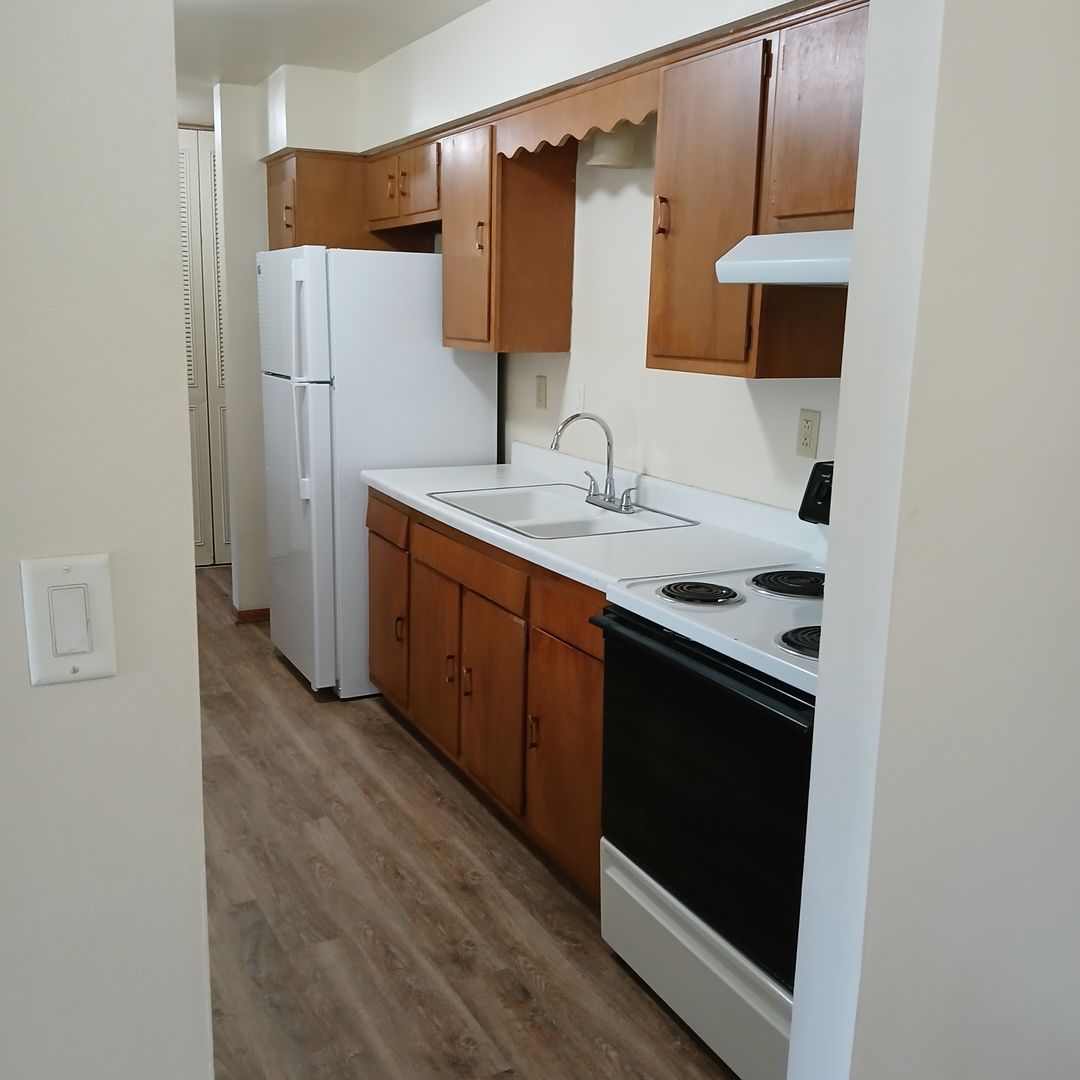 Arrowhead Pointe 2 of 6